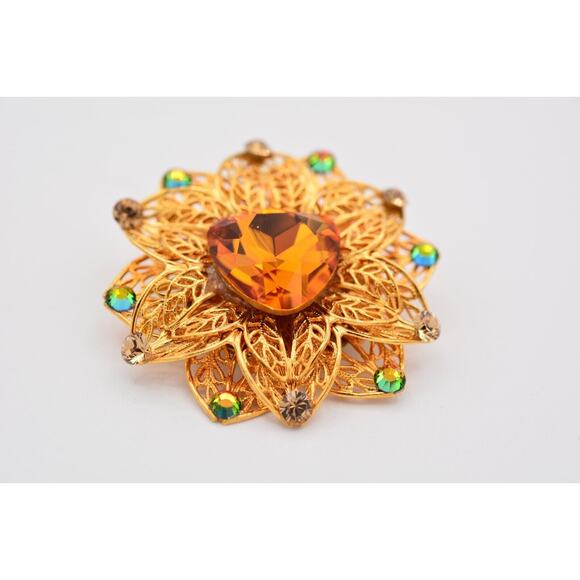 Vintage Crystal Flower Pin Brooch Watermelon Rhinestone Gold Tone Filigree BinAT - Picture 5 of 12